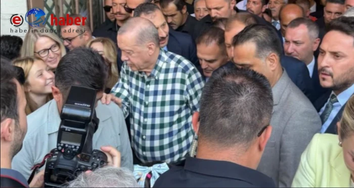 Cumhurbaşkanı Erdoğan, Marmaris&rsquo;te vatandaşlarla buluştu