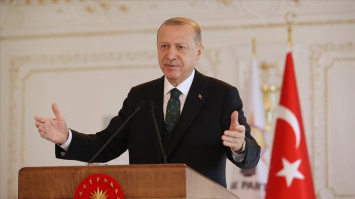 Cumhurbaşkanı Erdoğan: "Nasıl zalimlere hi&ccedil;bir zaman boyun eğmediysek, adaletsizlikler karşısında da dik durmaya devam edeceğiz."