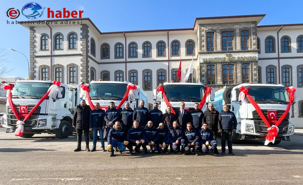 Yakutiye Belediyesi’nin Temizlik Atağı: 4 Yeni Çöp Kamyonu Hizmete Girdi